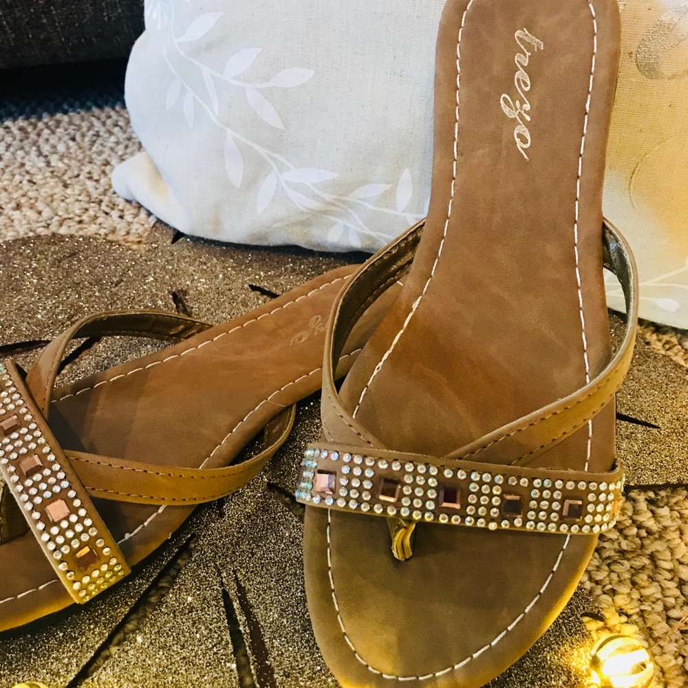 Trezo Jeweled Thong Sandal Flip Flop